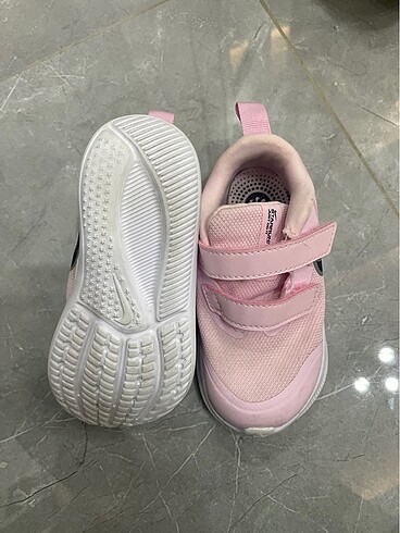 Nike Nike 25 numara kız çocuk ayakkabısı