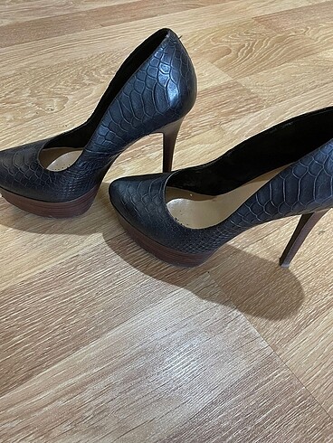 Jessica simpson platform topuklu ayakkabı