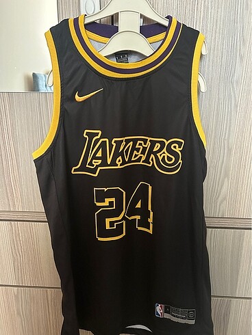 Lakers Mamba Edition Forma