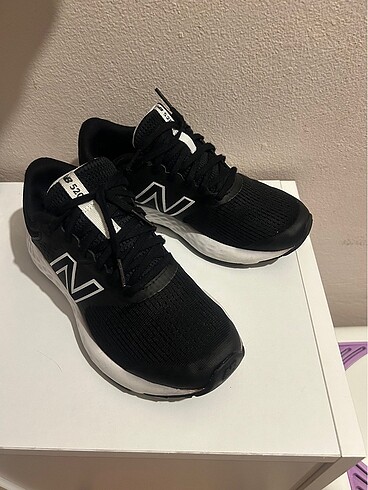 New Balance Spor ayakkabı