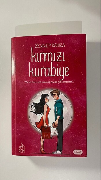 Kırmızı Kurabiye / Zeynep Sahra
