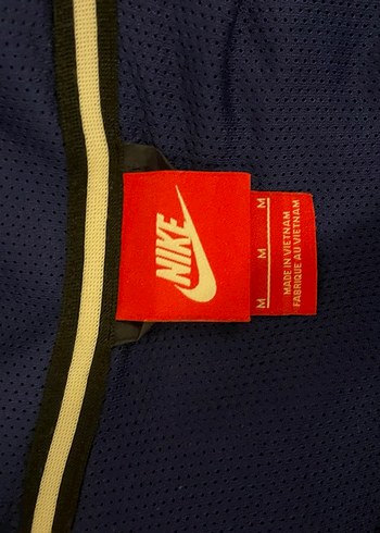 Nike Erkek Renk Bloklu Rüzgarlık - Görsel 4