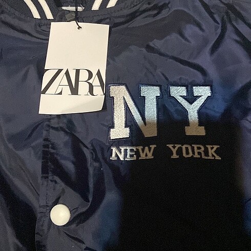 Zara Zara 8 yaş