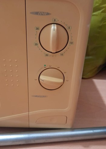 Beden Bej Pastel Renkli Mikrodalga Fırın