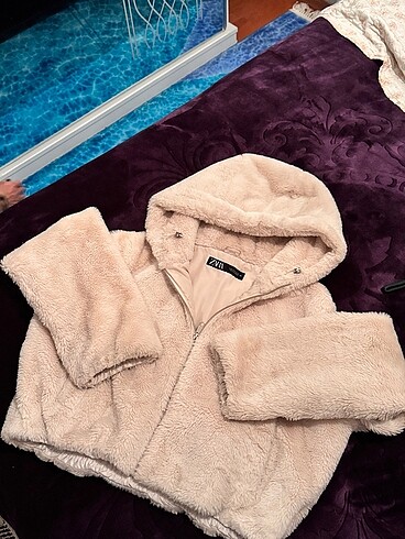 Zara peluş ceket