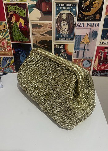 Mango Altın Rengi Örgü Kadın Clutch Çanta