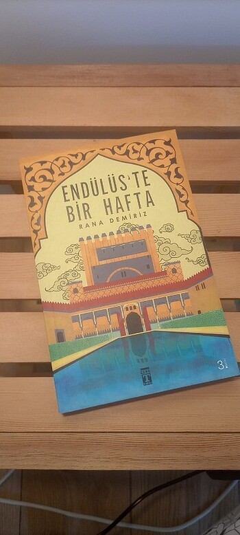 Endülüs'te Bir Hafta Rana Demiriz