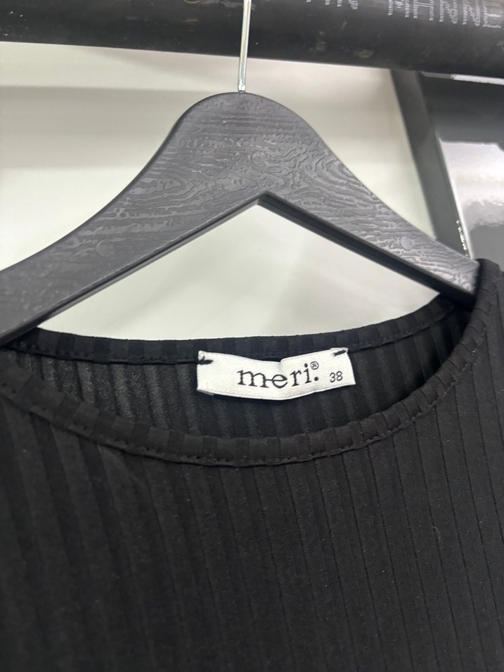 Uzun Kollu Siyah Kadın Elbise - Görsel 2