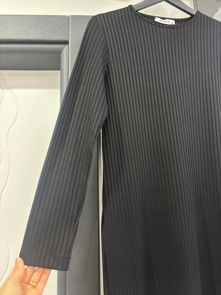 Uzun Kollu Siyah Kadın Elbise - Görsel 3