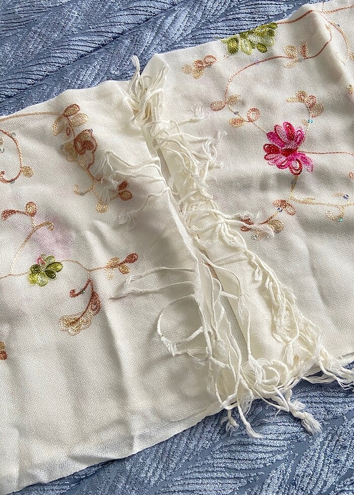 Krem şal - Görsel 2