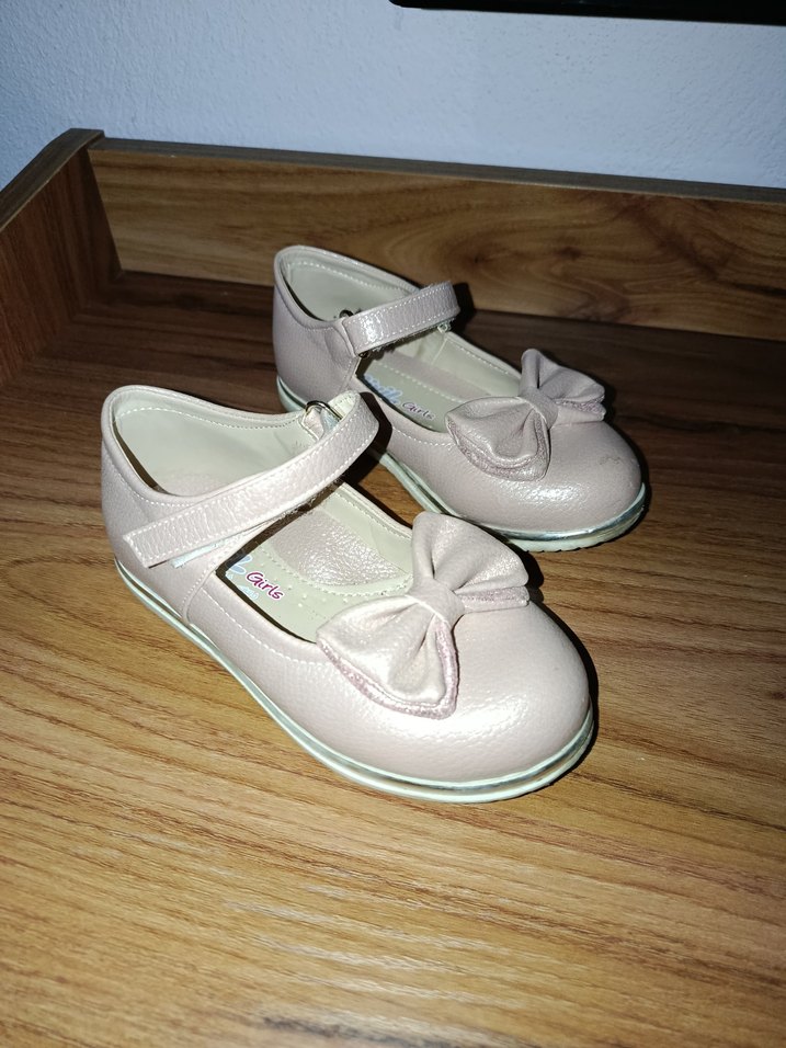 Pembe Fiyonk Detaylı Kız Çocuk Babet Ayakkabı - Görsel 4