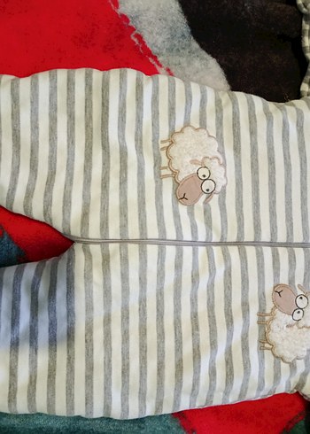 Gri Nakışlı Bebek Tulumu - Görsel 3