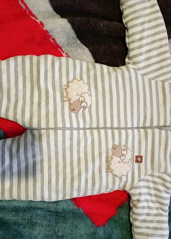 Gri Nakışlı Bebek Tulumu - Görsel 2