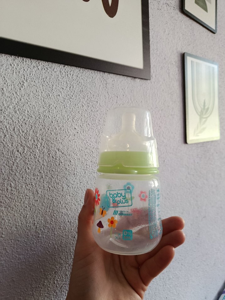 Pastel Yeşil Bebek Biberonu - Görsel 2