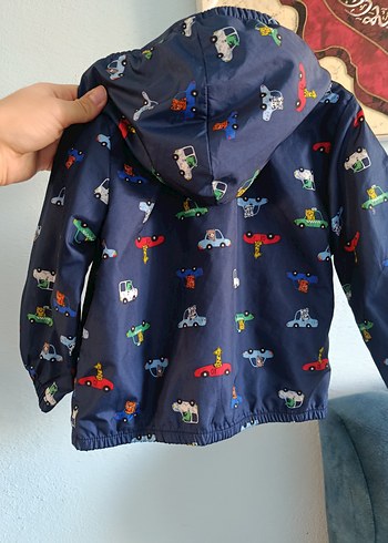 Erkek Çocuk Baskılı Fermuarlı Yağmurluk - Görsel 2