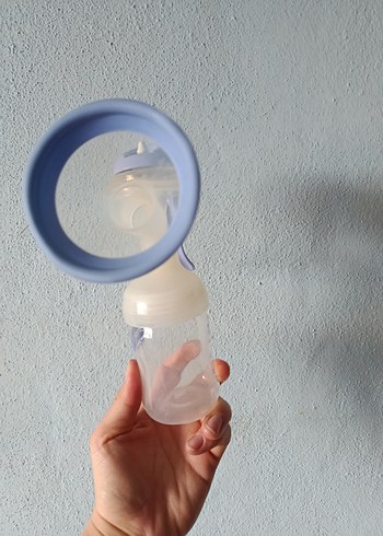 Lansinoh Mavi Manuel Göğüs Pompası - Görsel 4