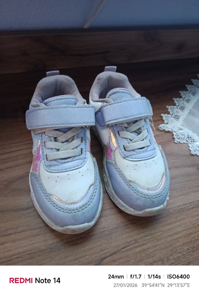 Kız Çocuk Beyaz Cırtlı Sneaker - Görsel 2