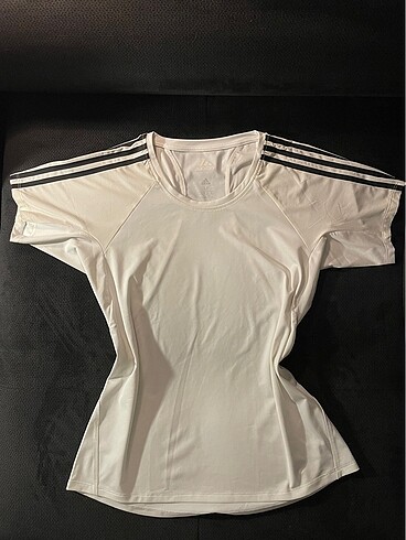 Adidas unisex tisort