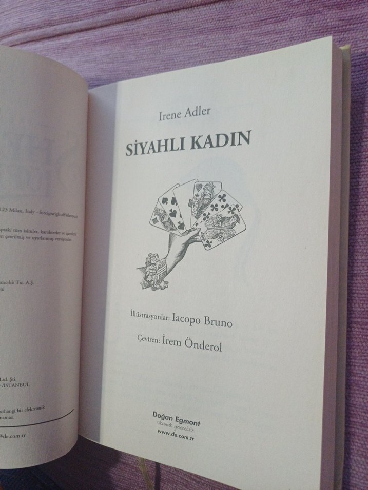 Sherlock, Lüpen ve Ben - Siyahlı Kadın - Görsel 4