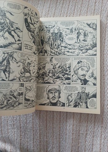 Hızır Bey - Kaposvár'a Hücum! Çizgi Roman - Görsel 4