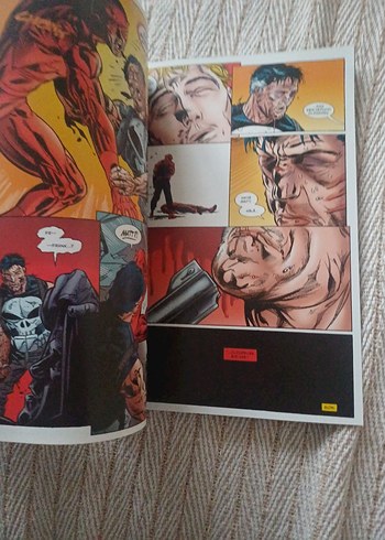 The Punisher: Marvel Evrenini Öldürüyor Çizgi Roman - Görsel 2