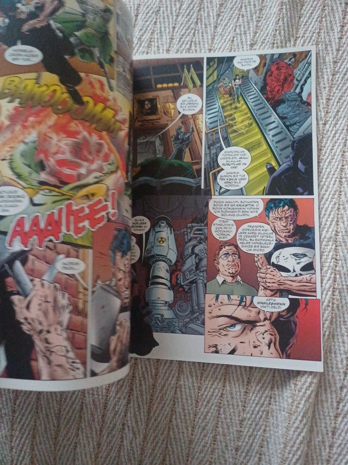 The Punisher: Marvel Evrenini Öldürüyor Çizgi Roman - Görsel 3