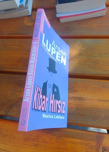 Arsen Lupen - Kibar Hırsız Kitabı - Görsel 2