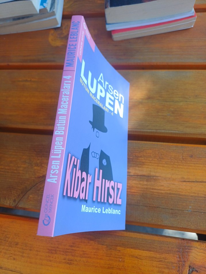 Arsen Lupen - Kibar Hırsız Kitabı - Görsel 2