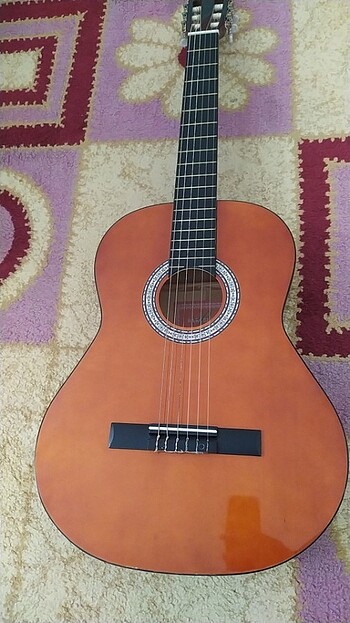Barcelona K21 Gitar 