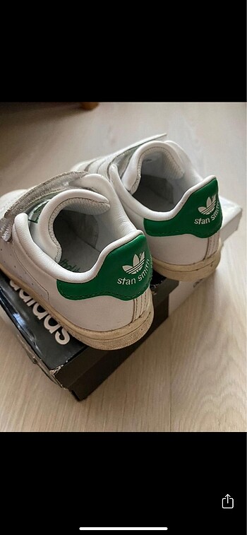 25 Beden beyaz Renk Adidas çocuk ayakkabı