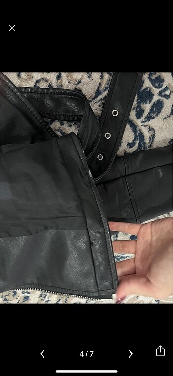 m Beden siyah Renk pull and bear deri ceket