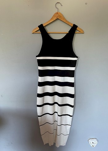 Celine Siyah Beyaz Çizgili Elbise - Görsel 2