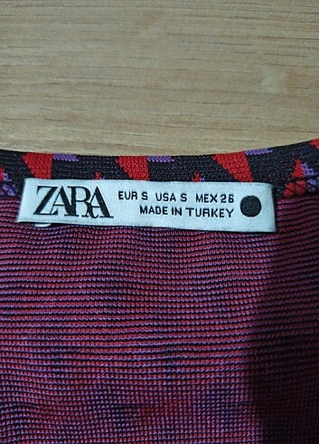 Zara Zara crop 