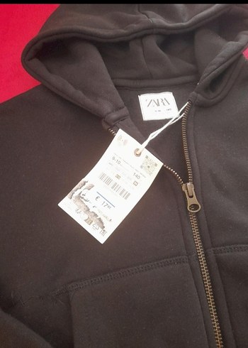 siyah Kapüşonlu Sweatshirt