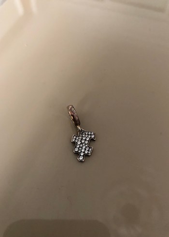 Renkli Taşlı Puzzle Figürlü Kadın Charm - Görsel 2