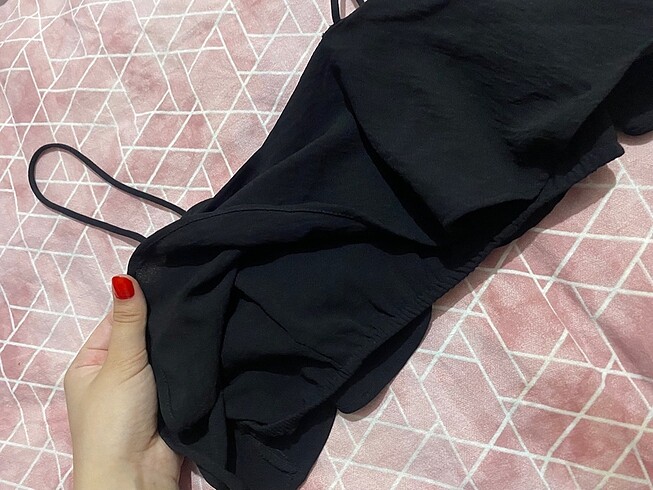 Diğer Siyah crop