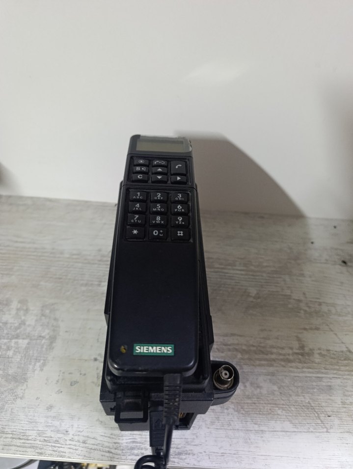 Siemens Siyah Kablolu Araç  Telefonu - Görsel 2