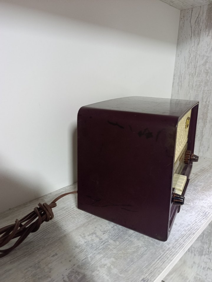 BAKALİT KASA ESKİ RADYO ÇALIŞIR DURUMDA - Görsel 3