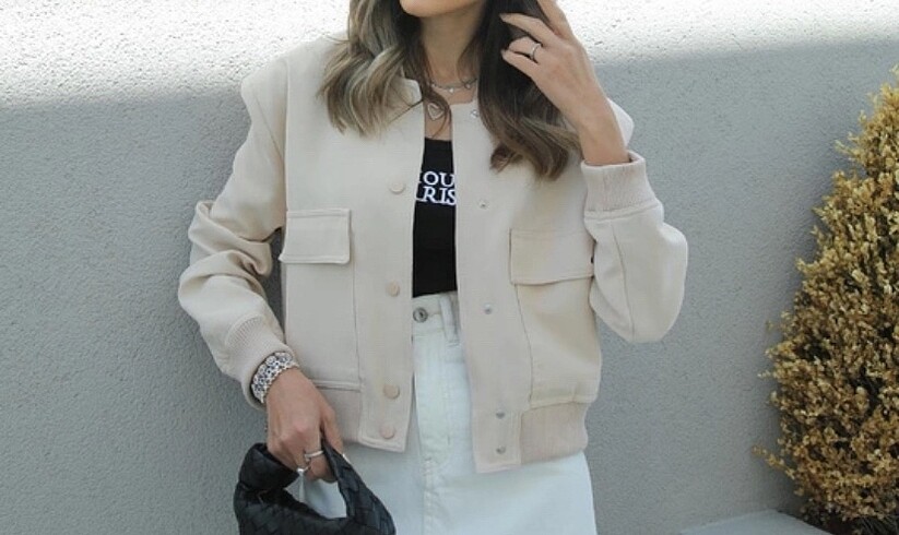 Zara Zara model büyük cepli bomber ceket