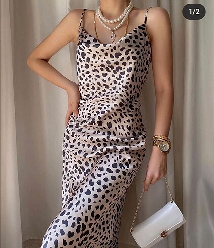 Zara model ipek saten degaje yaka elbise