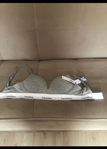 Calvin Klein sütyen bra