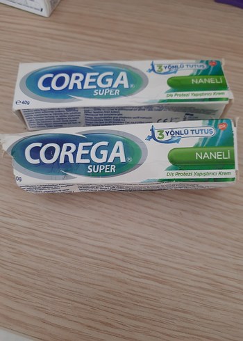 Corega Super Naneli Diş Protezi Yapıştırıcı Krem