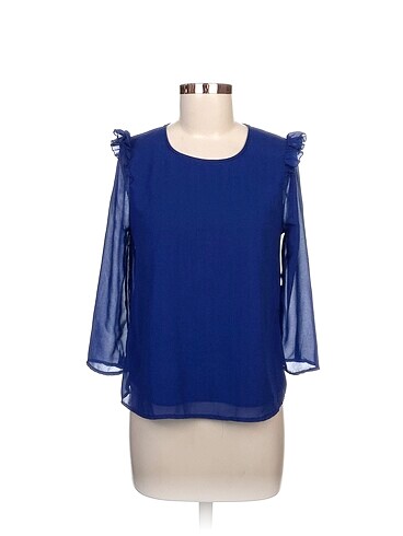 Pull and Bear Bluz %70 İndirimli.