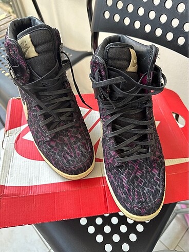 Nike Nıke dolgu topuk