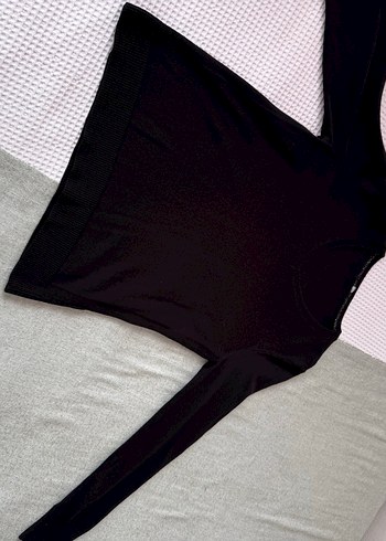 Siyah V Yaka Uzun Kollu Triko - Görsel 2