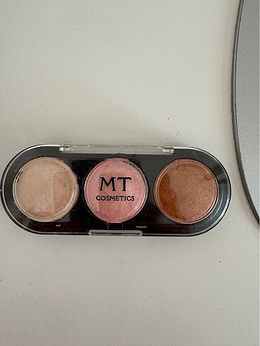 Allık bronzer aydınlatıcı