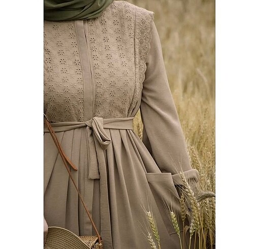 Diğer Eminoş butik elbise