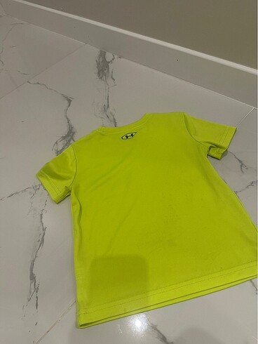 24-36 Ay Beden sarı Renk Under armour 3 yaş takım