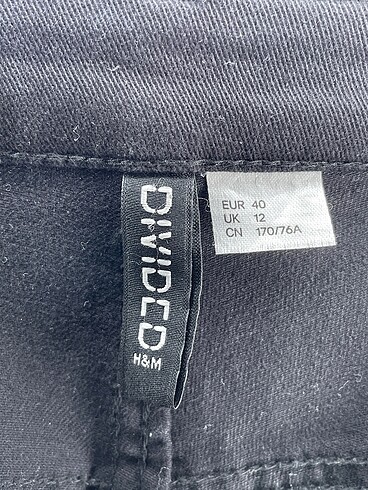 40 Beden siyah Renk H&M Jean / Kot %70 İndirimli.