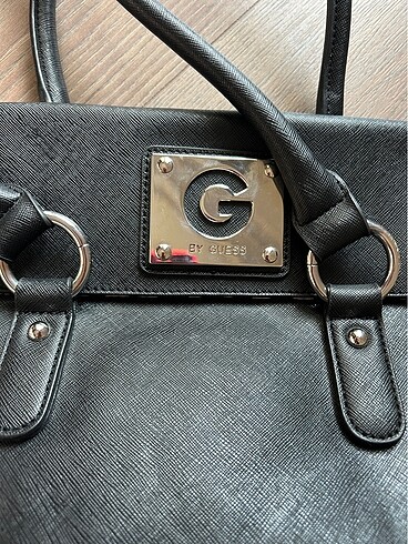 Guess Guess kol çantası